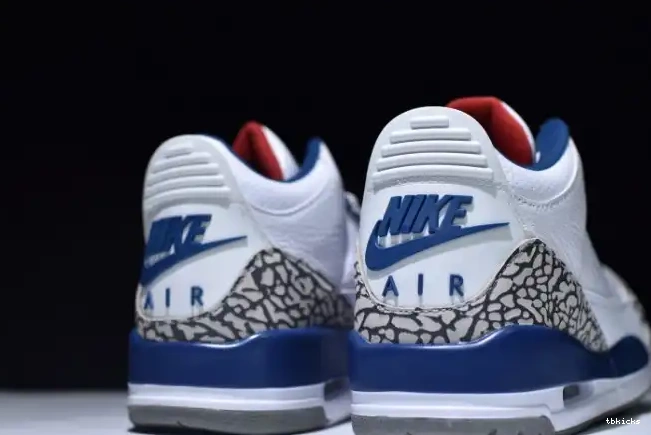 Reps TB 854262-106 Air Blue Jordan Look Nike Retro True First Air 3 0415